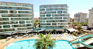Apartamento 2 habitaciones con aparcamiento, con la piscina, con sistema de vigilancia de seguridad en Alanya, Turquía