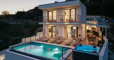 Casa 3 habitaciones en Grad Omis, Croacia