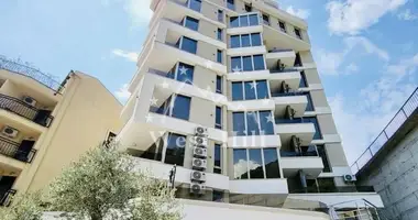 Apartamento en Rafailovici, Montenegro