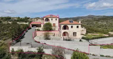 3 bedroom house in Vouni, Cyprus