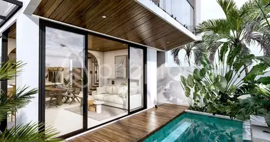 Villa 2 bedrooms with Balcony, with parking in Kerobokan, Indonesia