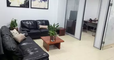 Büro 81 m² in Paphos, Cyprus