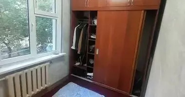 Квартира 3 комнаты с балконом, с мебелью, с кондиционером в Ханабад, Узбекистан