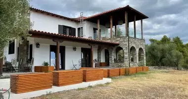 Villa 4 chambres avec Vue sur la mer, avec Première côte dans Vourvourou, Grèce