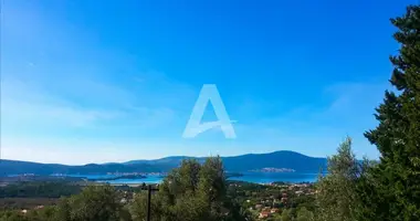 Atterrir avec Vue sur la mer dans Kavac, Monténégro