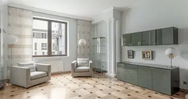 2 bedroom apartment in Central Administrative Okrug, Russia