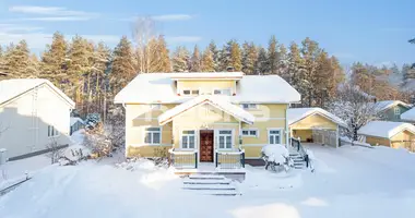 Haus 6 Zimmer in Joensuun seutukunta, Finnland