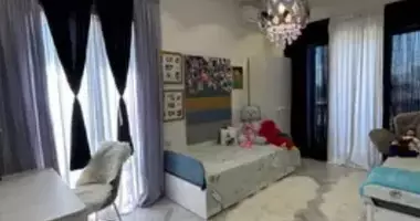 Квартира 4 комнаты в Узбекистан