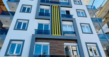 Квартира 3 спальни в Муратпаша, Турция