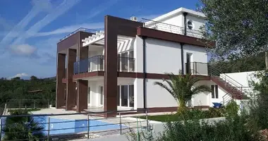 Villa 4 habitaciones en Krimovice, Montenegro