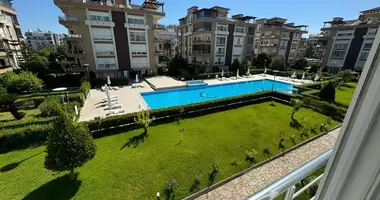 Wohnung 4 Schlafzimmer in Muratpasa, Türkei