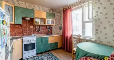 Apartamento 3 habitaciones en Minsk, Bielorrusia