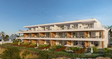 4 bedroom apartment in La Linea de la Concepcion, Spain
