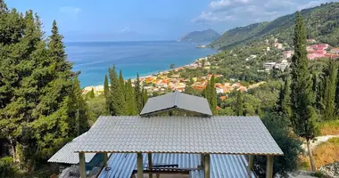 Chalet dans Sinarades, Grèce