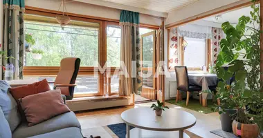 2 bedroom apartment in Helsinki sub-region, Finland