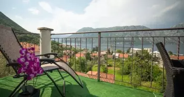 Mieszkanie 3 pokoi w Prcanj, Czarnogóra