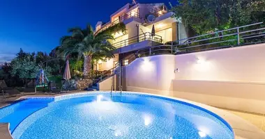 Villa 5 bedrooms in Makarska, Croatia