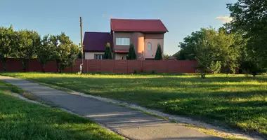 Maison dans Kalinkavitchy, Biélorussie