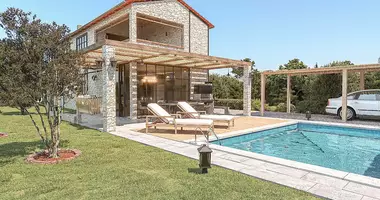 Villa 3 bedrooms with Double-glazed windows, with Balcony, with Air conditioner in Svetvincenat, Croatia