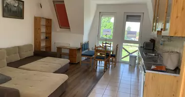 Mieszkanie 3 pokoi w Hajduszoboszlo, Węgry