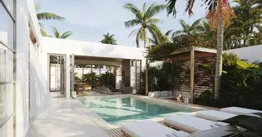 Villa 3 Zimmer mit Terrasse, mit Yard, mit Schwimmbad in Bali, Indonesien