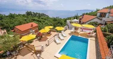 Hotel 1 000 m² en Veprinac, Croacia