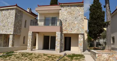 Townhouse 4 bedrooms in oikismos agioi anargyroi, Greece