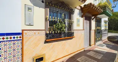 2 bedroom house in Estepona, Spain