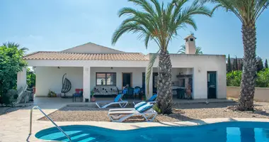 Villa in Guardamar del Segura, Spanien