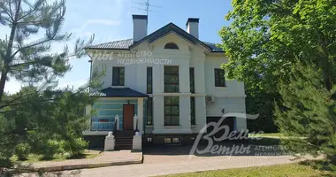 6 room house with Furnitured, with Swimming pool, with Internet in poselenie Filimonkovskoe, Russia