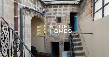 5 bedroom house in Safi, Malta