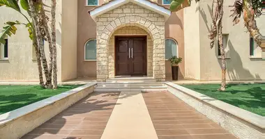 Casa 6 habitaciones en Pafos, Chipre