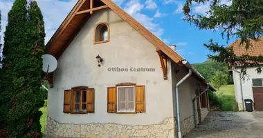 4 room house in Badacsonytoerdemic, Hungary