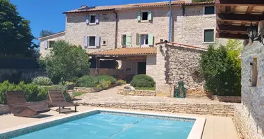 Ferienhaus 3 Schlafzimmer in Opcina Svetvincenat, Kroatien