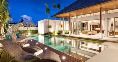 Villa 4 chambres avec Fenêtres double vitrage, avec Meublesd, avec Climatiseur dans Phuket, Thaïlande