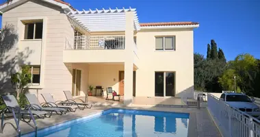 Maison 4 chambres dans Agia Napa, Bases souveraines britanniques