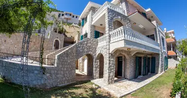 4 bedroom house in Kostanjica, Montenegro
