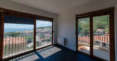 Apartamento 3 habitaciones en Petrovac, Montenegro