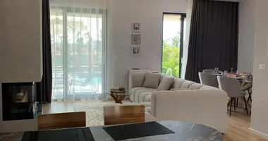 Villa 4 zimmer in Golem, Albanien