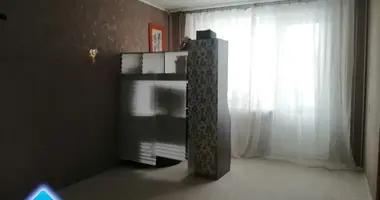 Apartamento 3 habitaciones en Rechytsa, Bielorrusia