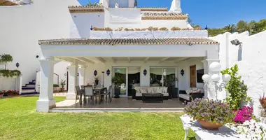 4 bedroom apartment in Marbella, Spain