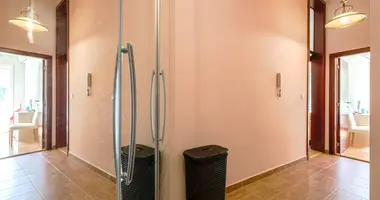 2 bedroom apartment in Herceg Novi, Montenegro