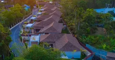 Villa 2 chambres avec Fenêtres double vitrage, avec Meublesd, avec Climatiseur dans Phuket, Thaïlande