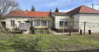 4 room house in ortilos, Hungary