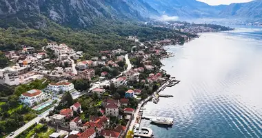 Квартира в Петровац, Черногория