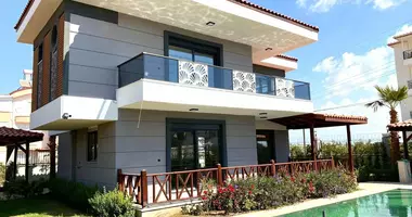 Villa 4 habitaciones con Balcón, con Aire acondicionado, con estacionamiento en Kadriye, Turquía