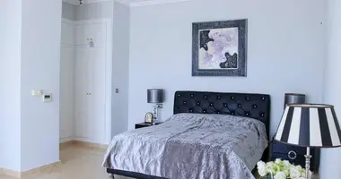 Villa en Urbanizacion Dona Pepa, Španjolska