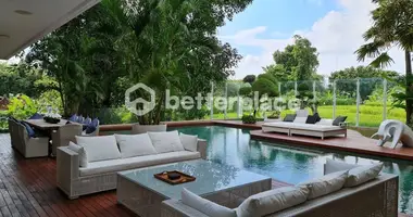 Villa 4 chambres dans Kerobokan Kaja, Indonésie