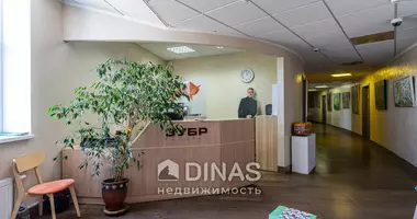 Büro 412 m² in Minsk, Weißrussland