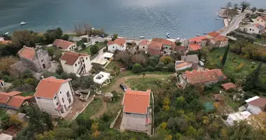 Wohnung 4 Schlafzimmer in durici, Montenegro